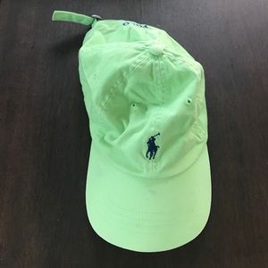 Green polo Ralph Lauren hat