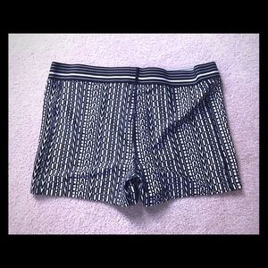 Under Armour Womens Fitness Shorts - never used!