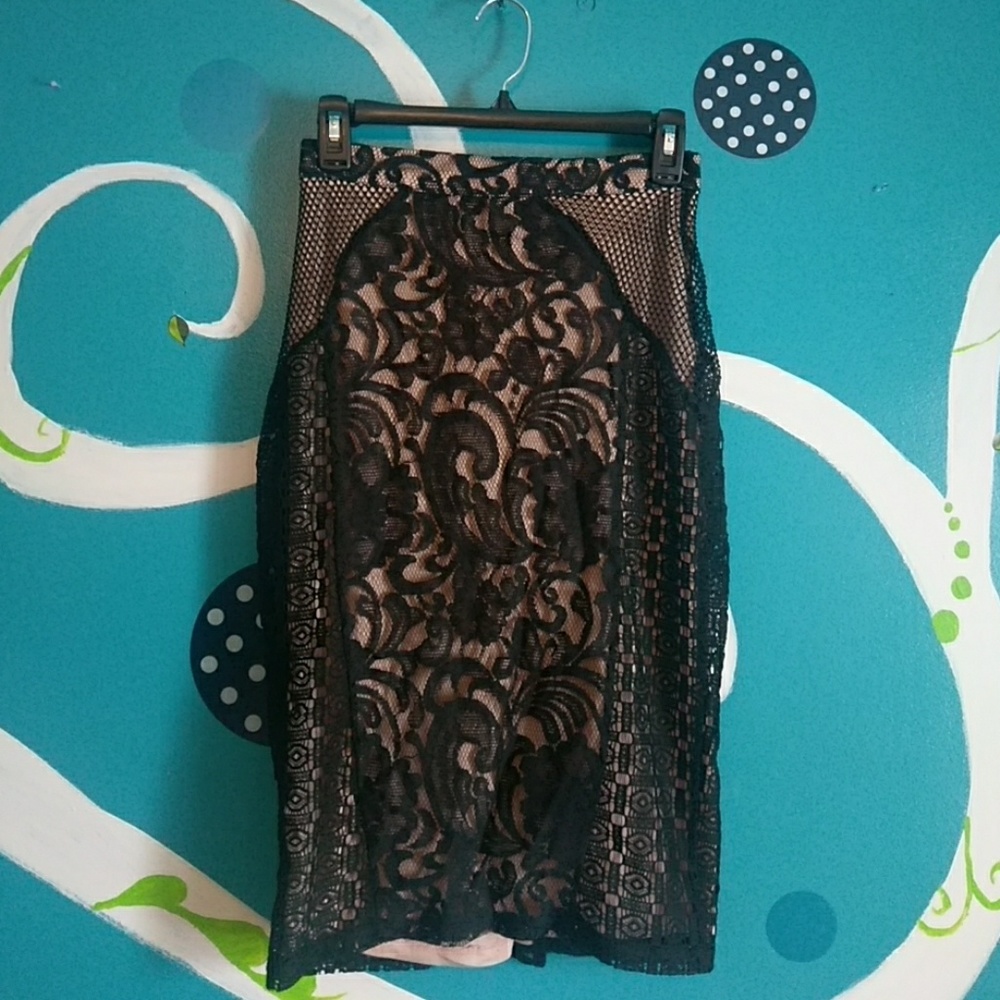 *sold* Lace Pencil Skirt