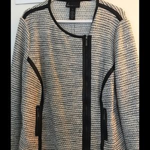 Jacket/Sweater