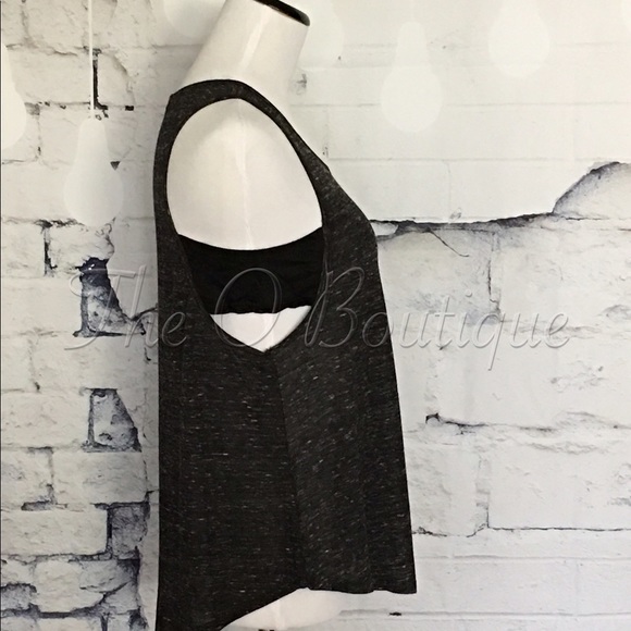 🎉CLEARANCE🎉 Charcoal Deep Scoop Sides Tank Top - Picture 3 of 4