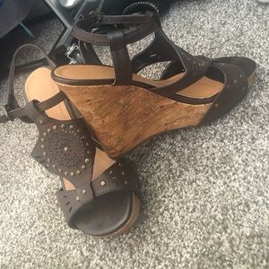 Open toe wedges