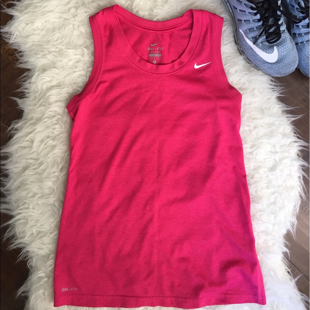 Nike Dri-Fit tank fuchsia in small - Picture 2 of 6