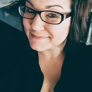 Meet your Posher, Candace