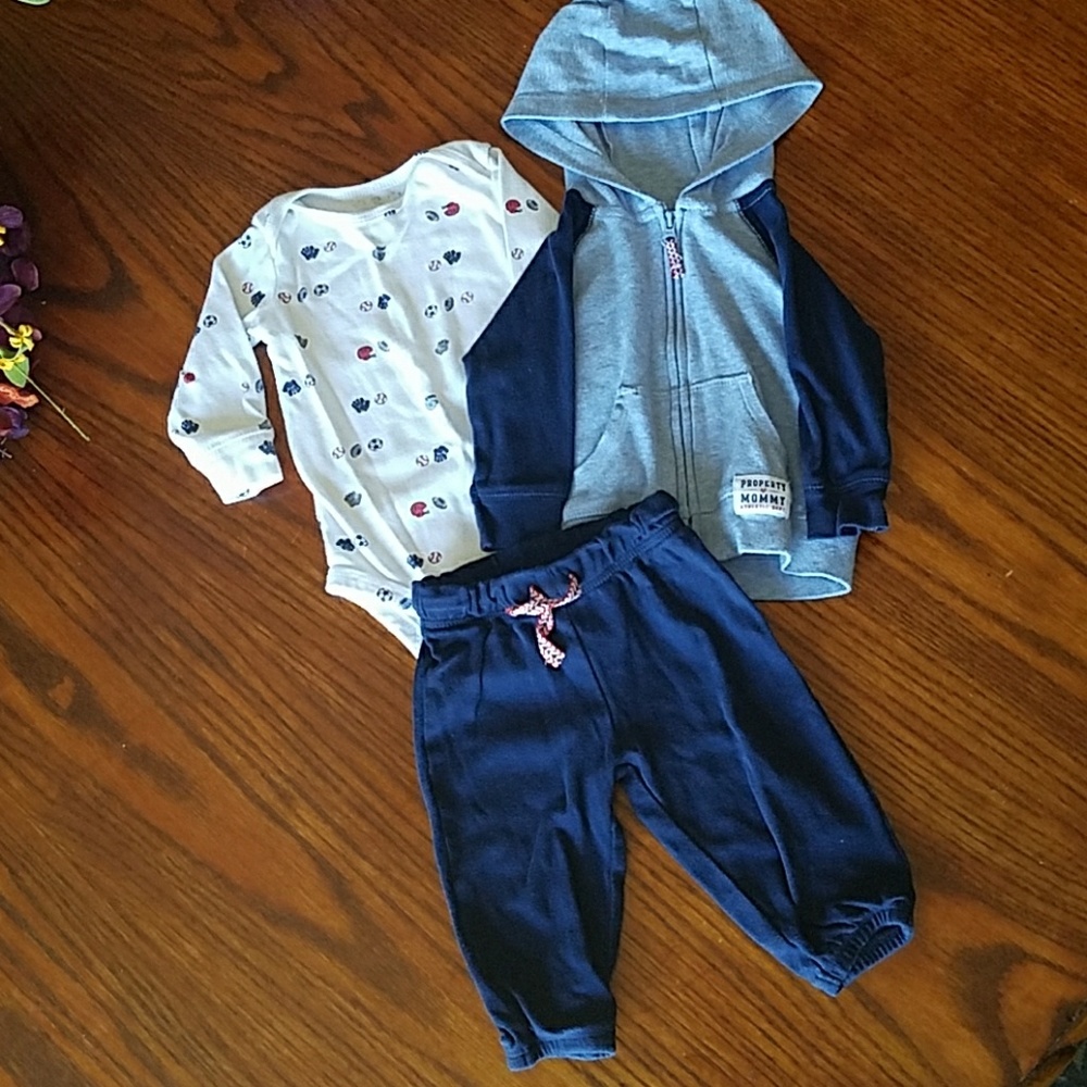 Property of Mommy matching set