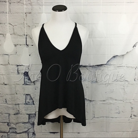 🎉CLEARANCE🎉 Black Strappy V-Neck Asymmetric Top - Picture 2 of 4