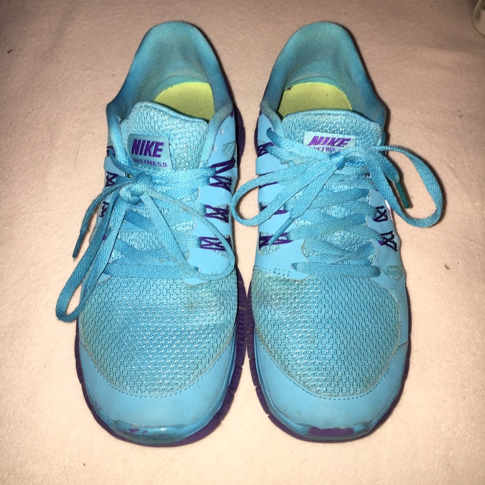 Nike free runs