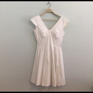 Calvin Klein- White Skater Dress