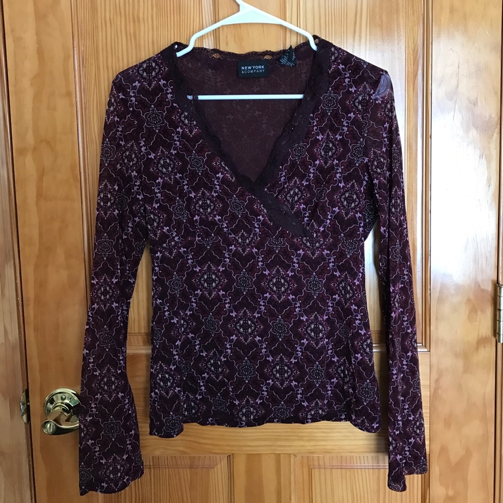 Long sleeve stretch top