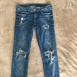 H&M distressed jeans