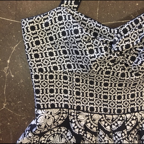 White House Black Market Dress Size 6 - Picture 2 of 7