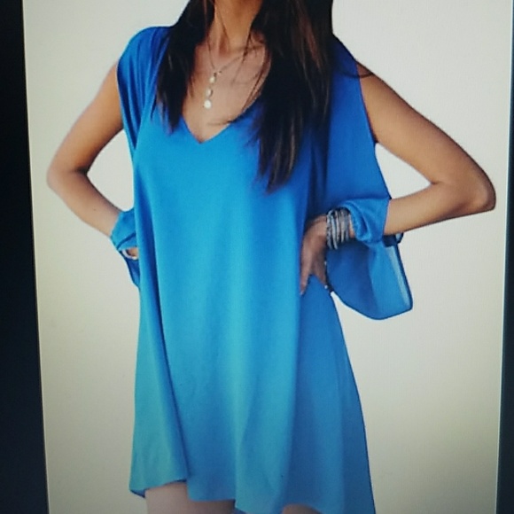 Dress - Picture 4 of 4