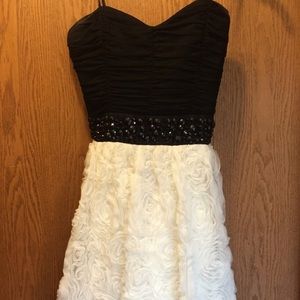 Black &a White Hoco Dress