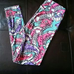 OS Lularoe leggings