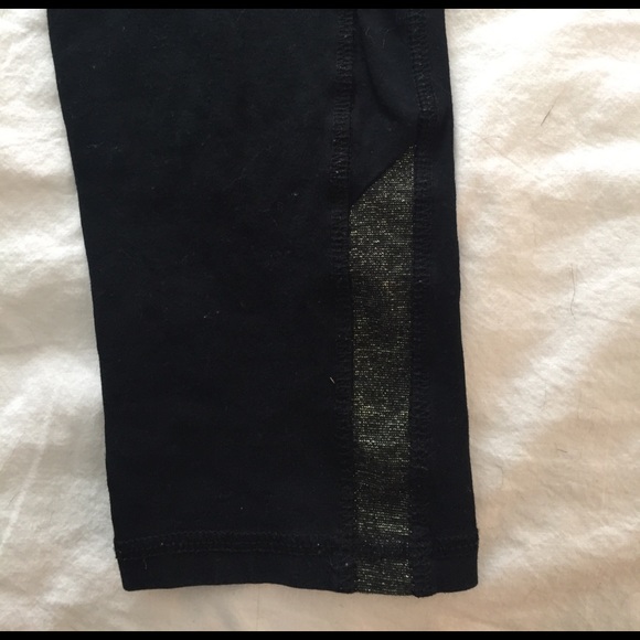 Black and gold workout pants! - Picture 2 of 2