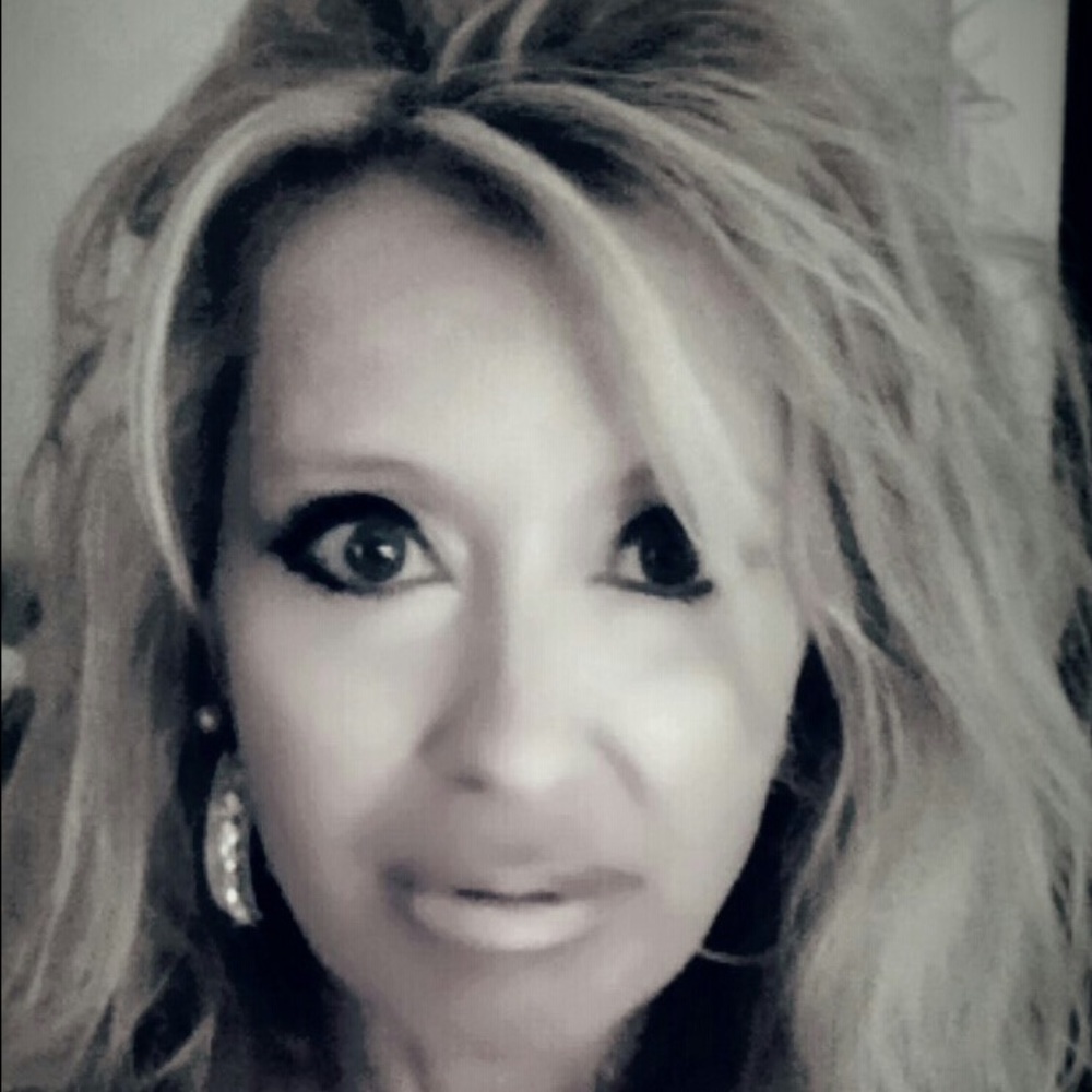 Meet your Posher, Kimberly