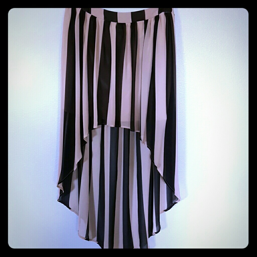 New H&M High-Low Skirt