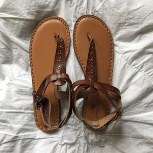 American Eagle sandals