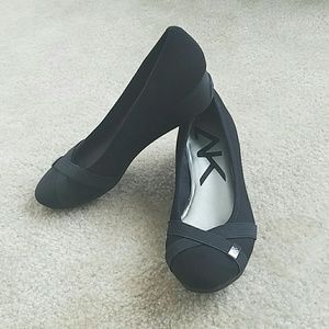 Black shoes
