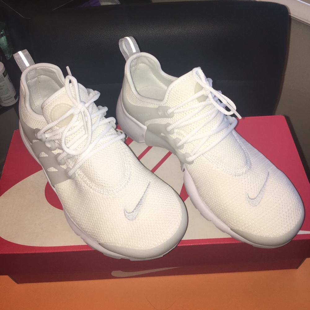 Women's Nike air presto, size 6, brand new!