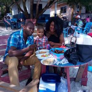 Meet your Posher, Vicky