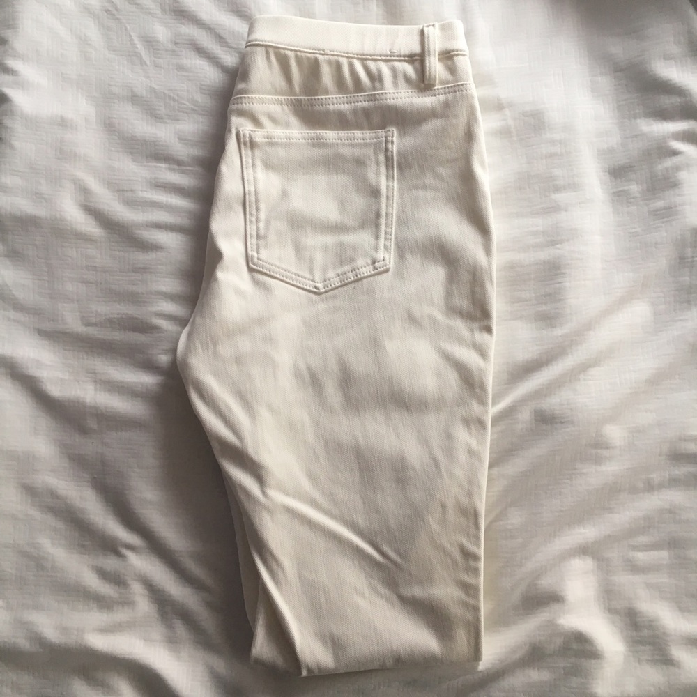 White Leggings-EVERYTHING MUST GO!