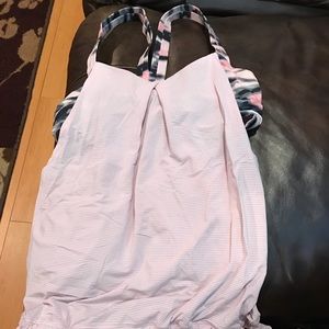 Lulu lemon athletic top with attached bra