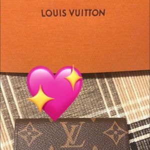 Meet your Posher, Nadia