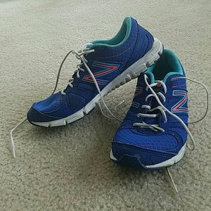 Running shoes