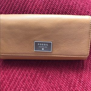 Fossil Wallet