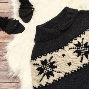 GAP Hand Knit Poncho