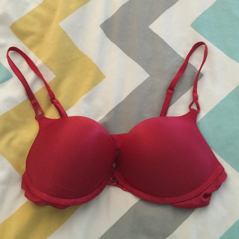 Victoria's Secret Plunge bra