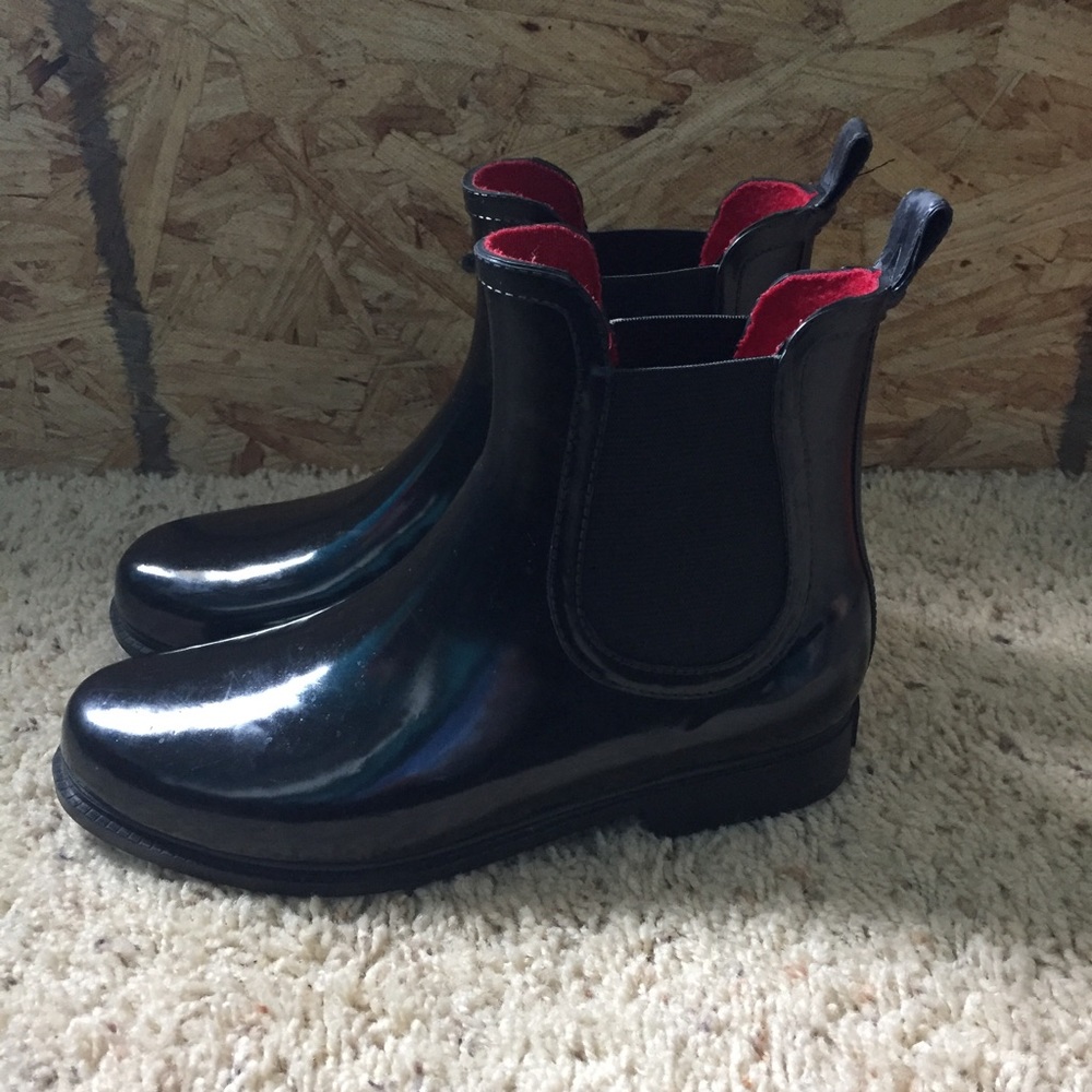 Rain boots