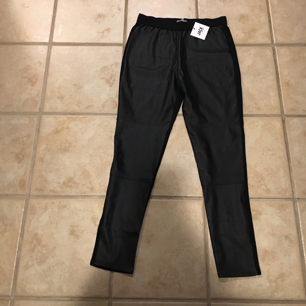 Leather leggings