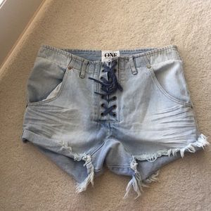 One Teaspoon Super Freaks shorts size 29