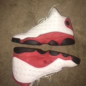 Jordan cherry 13s