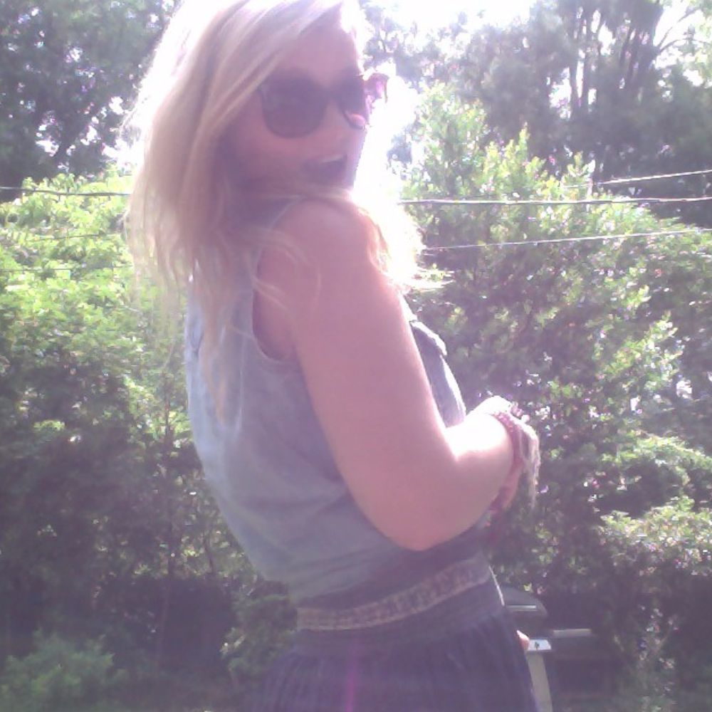 Meet your Posher, Laine