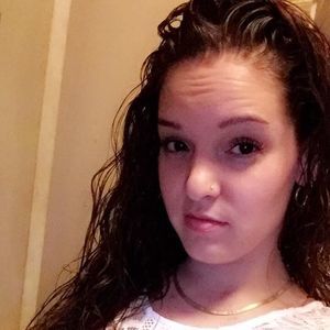 Meet your Posher, Lyssa