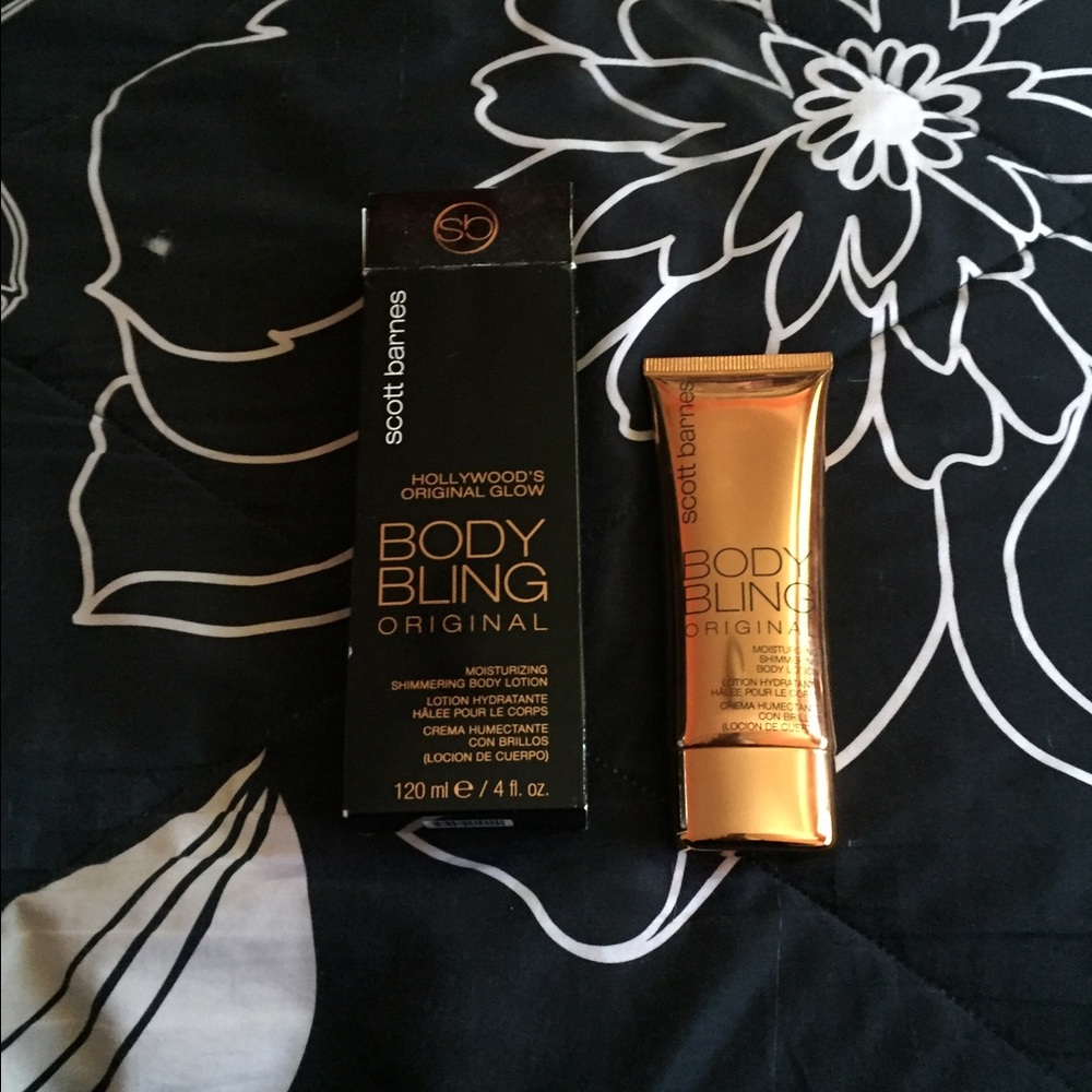 Scott Barnes body bling✨🌞