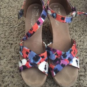 Toms wedges
