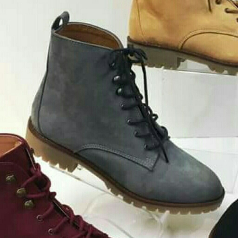 Grey boots