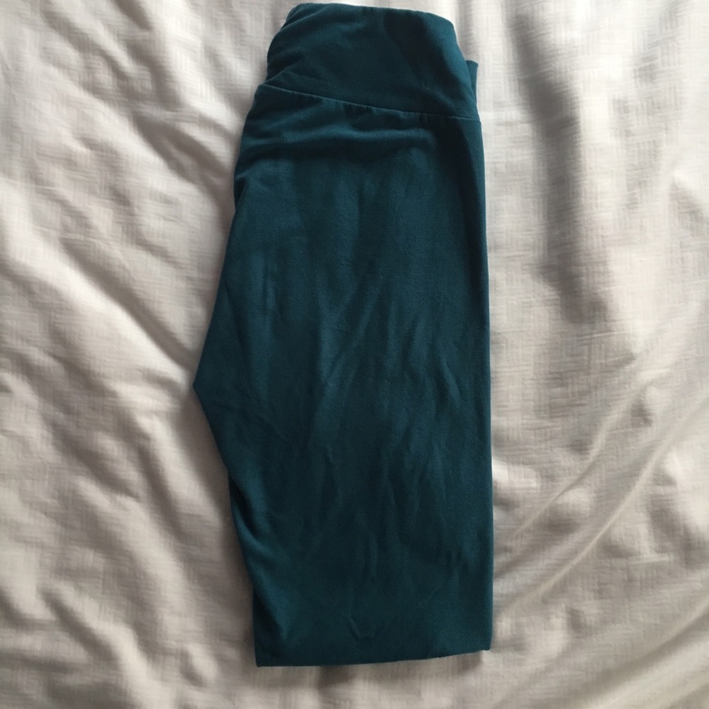 OS Leggings-EVERYTHING MUST GO! PRICES NEGOTIABLE!