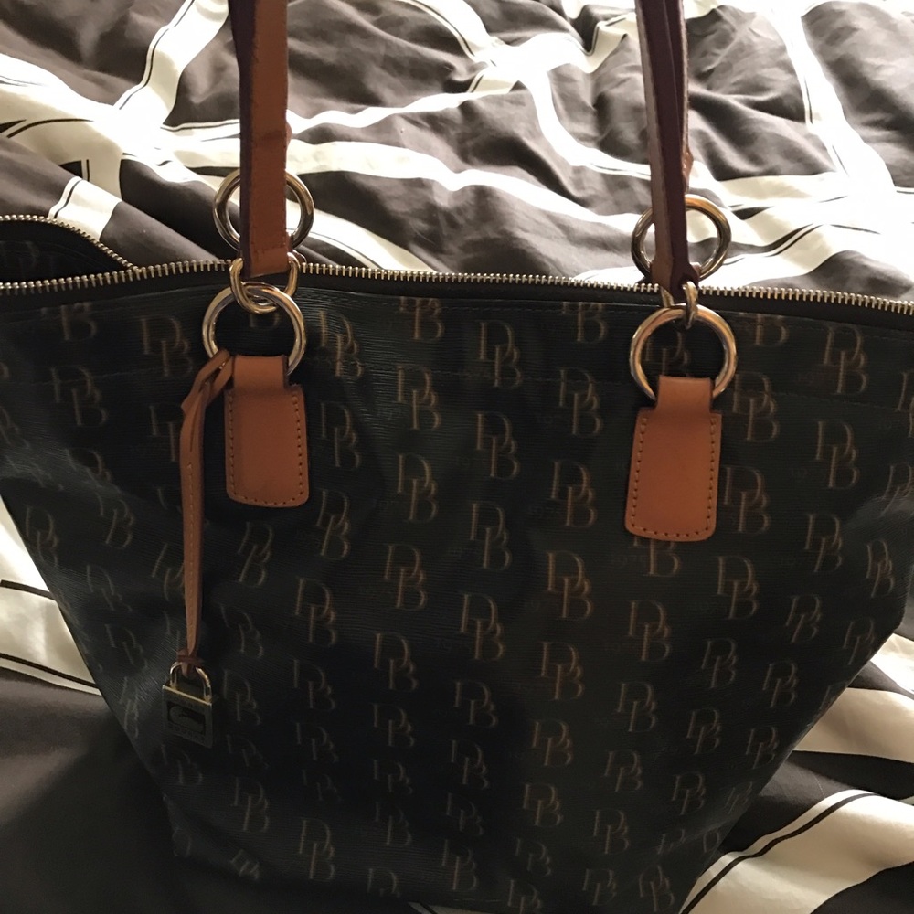 Dooney and Bourke Medium Satchel (brown Logo)