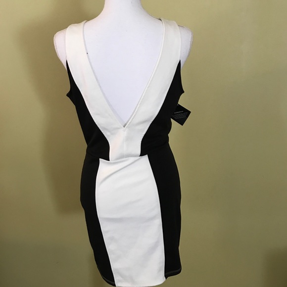 Black and white mini dress - Picture 3 of 3