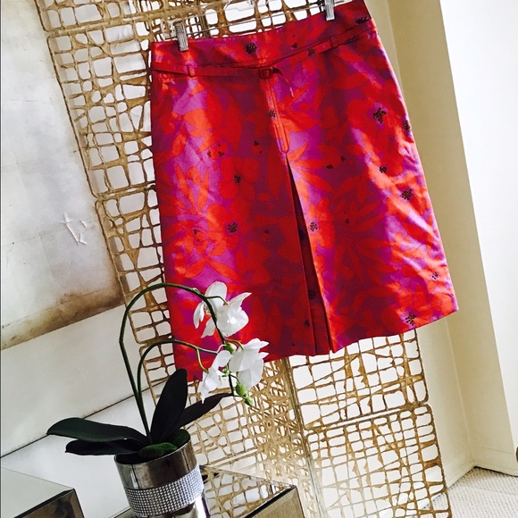 Express Dresses & Skirts - Express Design Studio Skirt - Size 10 - Gorgeous!