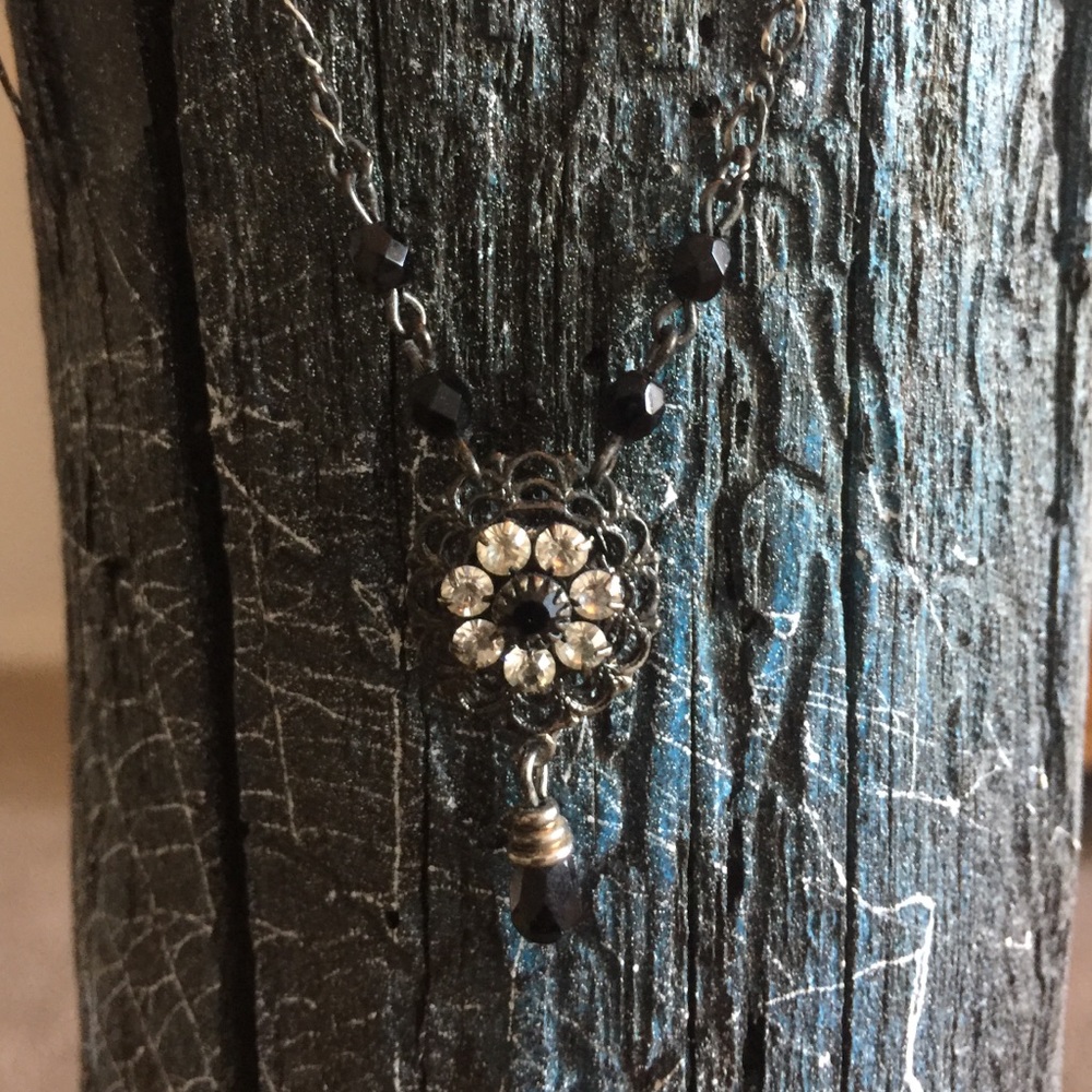 Vintage 16" necklace from 1928 very beautiful