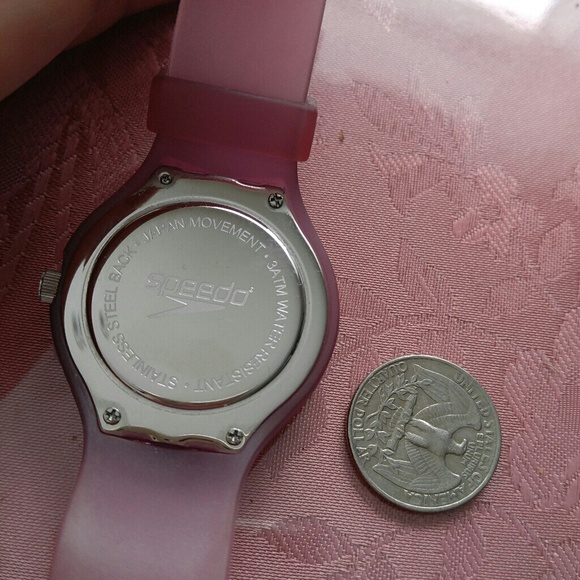 Speedo sport watch with rubber band - Picture 2 of 3