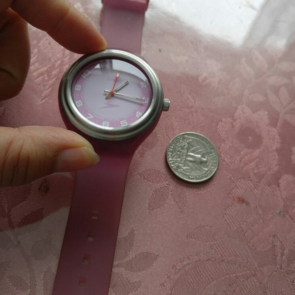 Speedo sport watch with rubber band - Picture 3 of 3