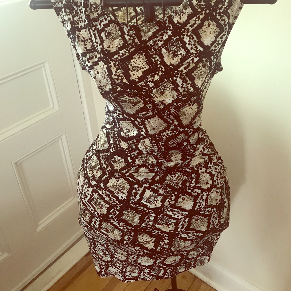 Perfect mid length dress