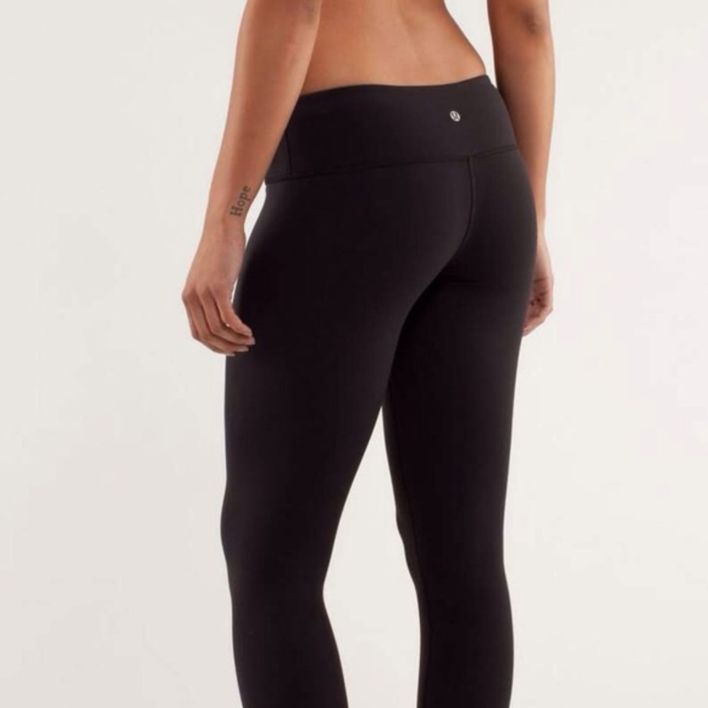 Black Lululemon Wunder Under Full-On Luon